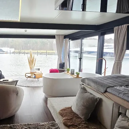 Hafensuite Ruegen Botel Sagard